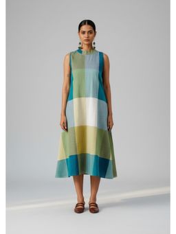 EARTHWEAR - Checks Handloom Cotton Halter Neck Green Midi Dress