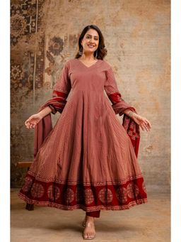Gahan - Womens Viscose Rayon Anarkali Floral Kurta with Pant & Dupatta-Maroon