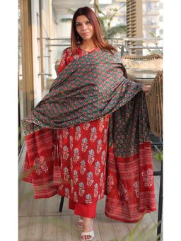 Gahan - Womens Viscose Rayon Straight Floral Kurta with Pant & Dupatta-Red