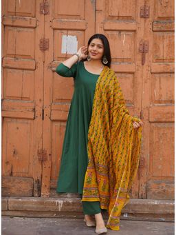 Gahan - Womens Viscose Rayon Anarkali Solid Kurta with Pant & Dupatta-Green