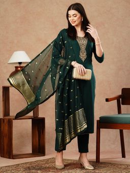 Gahan - Womens Viscose Rayon Straight Printed Kurta with Pyjama & Dupatta-Green