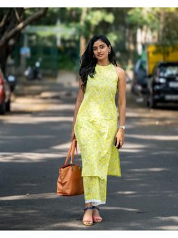 Gahan - Womens Viscose Rayon Straight Floral Kurta with Pant-Green