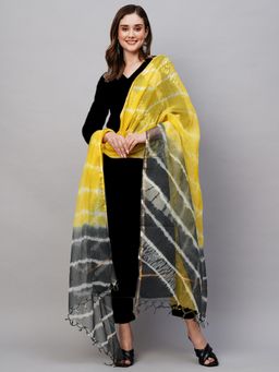 Gahan - Womens Viscose Rayon Straight Solid Kurta with Pant & Dupatta-Black