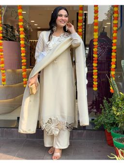 Gahan - Womens Viscose Rayon Straight Solid Kurta with Pant & Dupatta-Cream