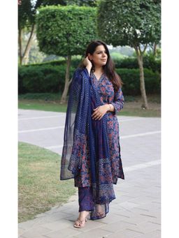 Gahan - Womens Viscose Rayon Straight Paisley Kurta with Pant & Dupatta-Blue