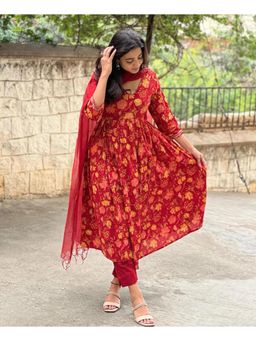 Gahan - Womens Viscose Rayon Anarkali Floral Kurta with Pant & Dupatta-Red