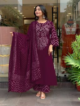 Gahan - Womens Viscose Rayon Straight Printed Kurta with Palazzo & Dupatta-Purple