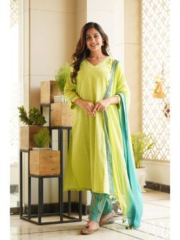 Gahan - Womens Viscose Rayon Straight Solid Kurta with Pant & Dupatta-Green