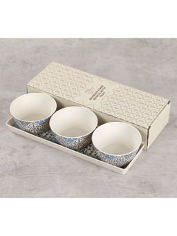 India Circus by Krsnaa Mehta - White Mughal Jhali Bowls and Tray Set