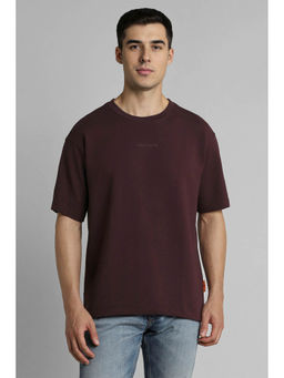 Simon Carter - Men Maroon Solid Relaxed Fit T-shirt