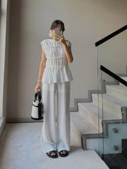 Trenbee - Women Ivory Sleeveless Co-Ord Set