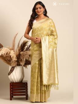 Taashi - Abundant Bloom Saree