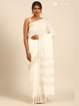 Taashi - Silver Reed Saree