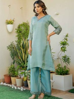 Pretty Pallu - Green Zarina Mirror Kurta with Pant (Set of 2)
