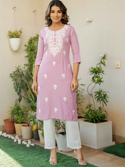 Pretty Pallu - Purple Petal Threadwork Kurta with Pant (Set of 2)