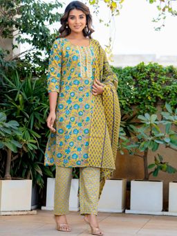Pretty Pallu - Yellow Floral Breeze Kurta with Pant and Dupatta (Set of 3)