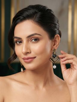 RUNORAA - Black Geometric Deco Drop Earrings