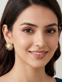 RUNORAA - Aura Rays Stud Earrings