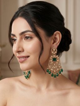 RUNORAA - Zari Emerald Jhankaar Drop Earrings