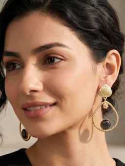 RUNORAA - The Queens Black Coral Drop Earrings
