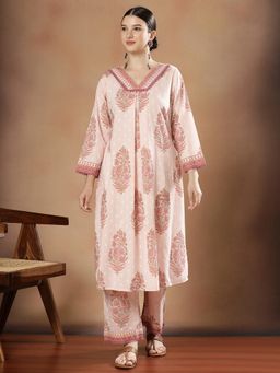 STYLEBAAZI - Women Pure Cotton Peach Floral Kurta with Pant