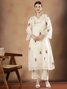 STYLEBAAZI - Women Pure Cotton Purple Floral Kurta with Pant