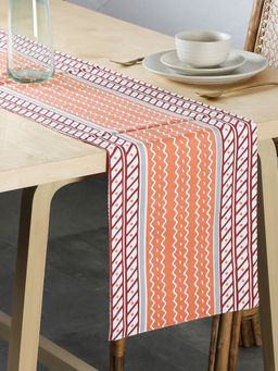 House This - Sarovar Runner