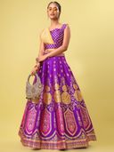 Purple color option, Currently selected