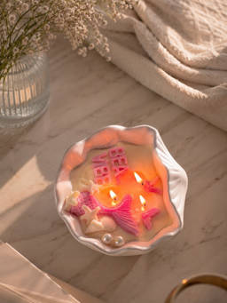 Velvetine Soiree - White Beach Vibes Conch Shell Scented Candle
