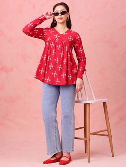 Vbuyz - Maroon Geometric Fit and Flare Cotton Stitched Top