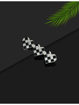 Laida - Women Heart Embellished Ad-Studded Alligator Hair Clip