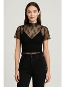 Black color option, Currently selected