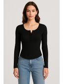 Black color option, Currently selected