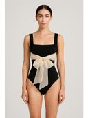 Black color option, Currently selected