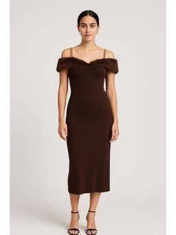 Cider - Knit Off-shoulder Faux Fur Chain Mermaid Midi Dress Curve & Plus