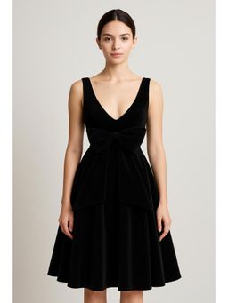 Cider - Velvet Boat Neck Bowknot Backless Midi Dress