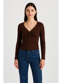 Cider - Cotton-blend V-neck Solid Lace Trim Button Ruched Long Sleeve Top