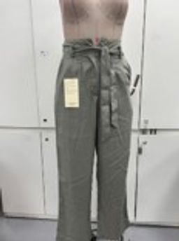 Twenty Dresses by Nykaa Fashion - Olive Green Straight Fit Trousers with Belt