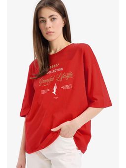 Twenty Dresses by Nykaa Fashion - Red Typography Oversized T-Shirt