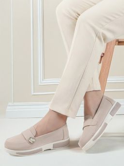 Carlton London - Women Cream Loafers