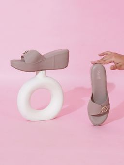 Sherrif Shoes - Women Beige Wedges Heels
