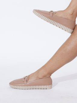 Sherrif Shoes - Women Nude Loafers