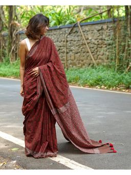 Chidiyaa - PBC Tiramisu Barfi Maroon Handblock Print Cotton Saree & Blouse Piece