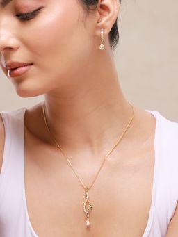 Voylla - Leafy Affair Florielle Pendant Set