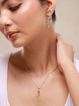 Voylla - Leafy Affair Nivelle Short Pendant Set