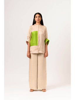 NEORA BY NEHAL CHOPRA - Ecru & Green Blocked Co Ord (Set of 2)