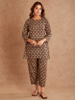 Meeta's - Women Black Cotton Abstract Kurta with Pant