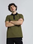 Green color option, Sold out, Currently selected