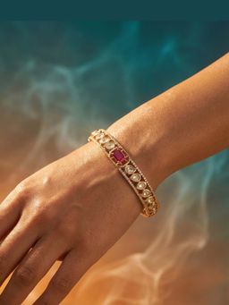 Tussya by Shreya - Daraya Statement Pink Bracelet