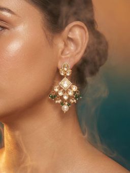 Tussya by Shreya - Kiraya Statement Peach Earrings